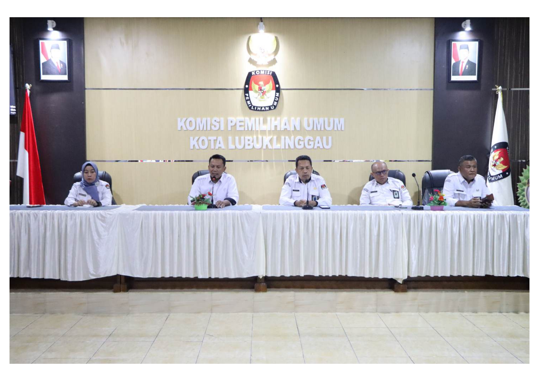 Rapat Rutin Pembahasan PPID